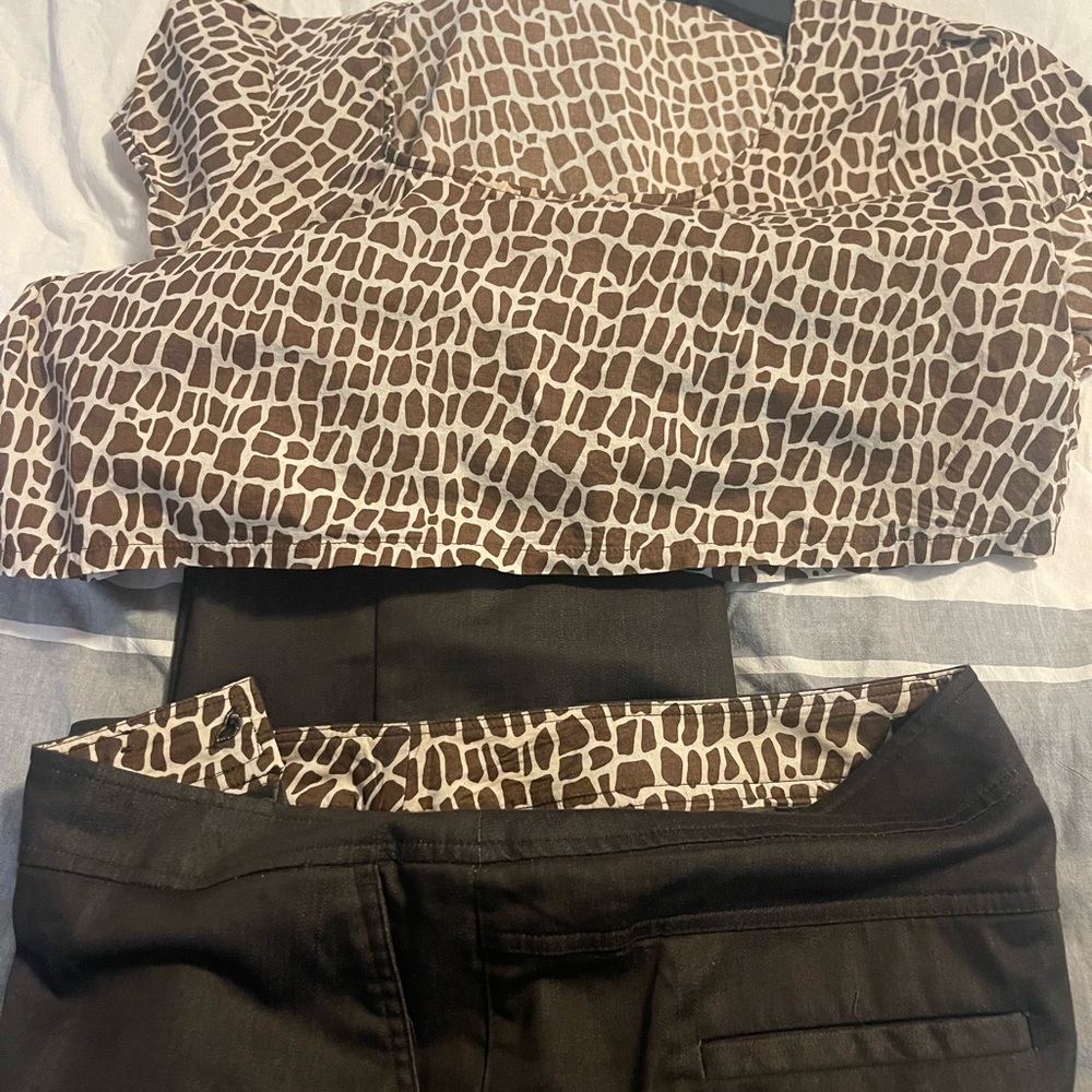 Willi Smith Brown Patterned Jumpsuit with Black Pants
